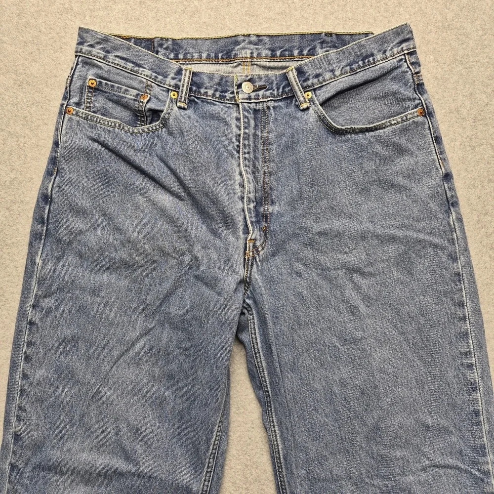 Levi's 560 Jeans Mens 38x34 Comfort Fit Tapered Medium Wash Blue Denim